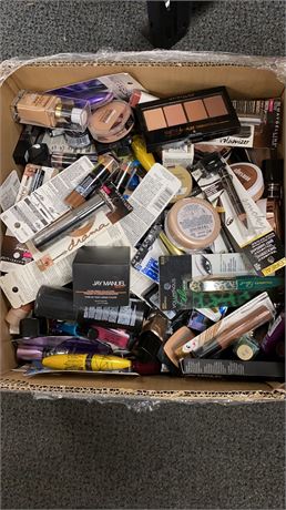 250 PCS brand new, mixed beauty items & makeup items bundle in Box