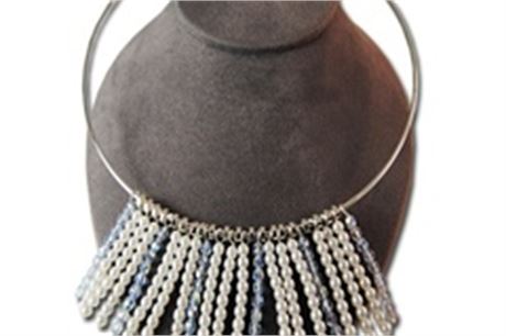 40-- Nine West Choker Necklace-- $1400 retail -- $199.99