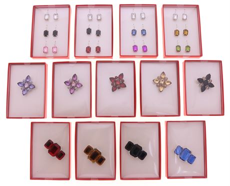 960 Pieces Assorted Pins Brooches & Multiple Earring Gift Box Sets