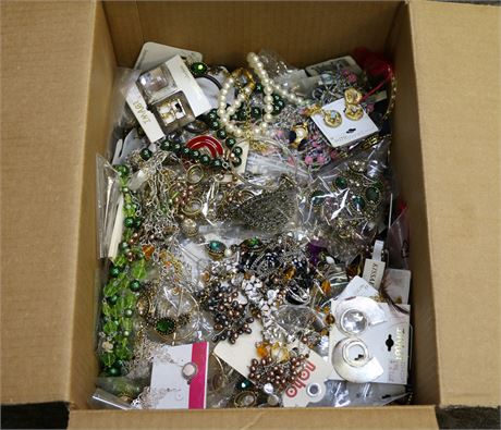 Salvage Fashion Jewelry For Jewelry Making & Repair - 20 Pound Boxes