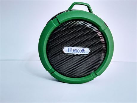 1 X Bluetooth wireless speakers waterproof